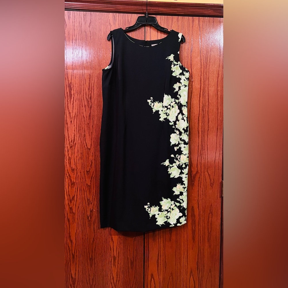Maya Brooke NWT Sz-16W Black - Picture 2 of 3